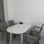 Dinglis Residences 31 Apartment *
