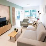 Dinglis Residences 31 Apartment