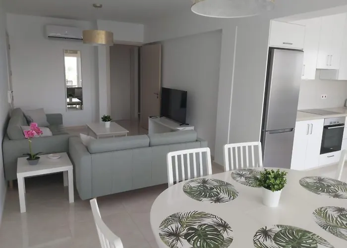 Dinglis Residences 31 דירה *