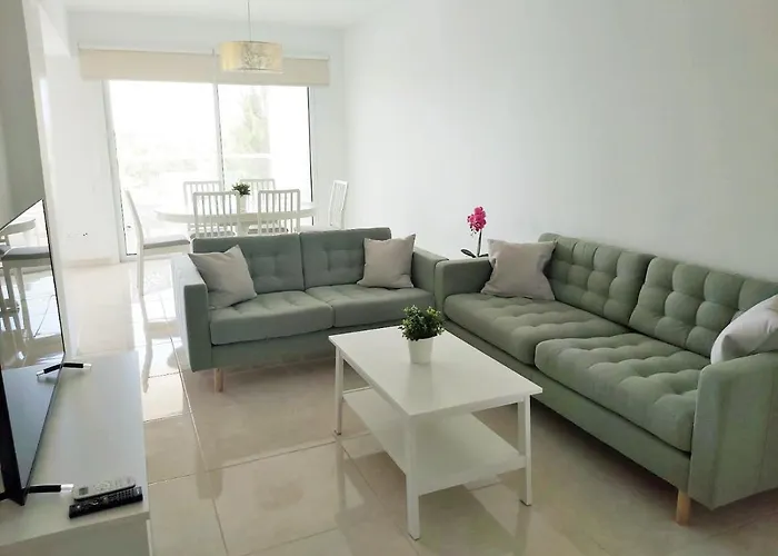 דירה Dinglis Residences 31 *