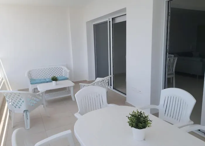 Apartament Dinglis Residences 31 Larnaca