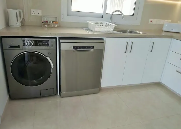 Dinglis Residences 31 Apartament