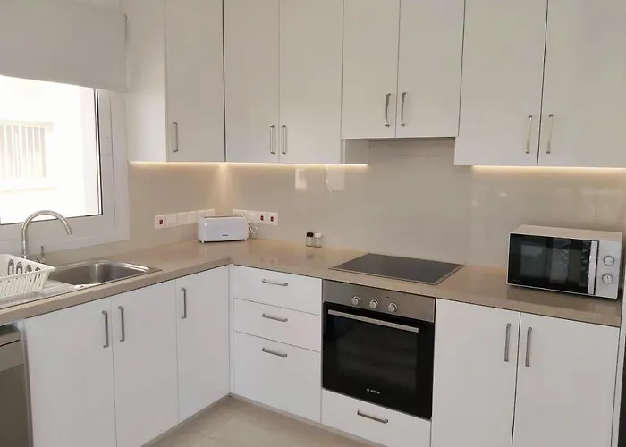 דירה Dinglis Residences 31 *