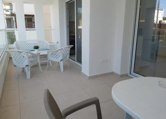 Dinglis Residences 31 Apartament