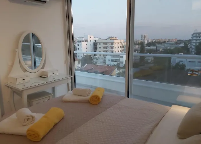 דירה Dinglis Residences 31 *