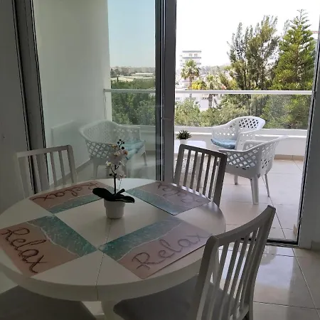 Dinglis Residences 31 Appartamento Larnaca