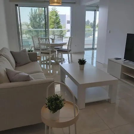 Dinglis Residences 31 Apartamento *