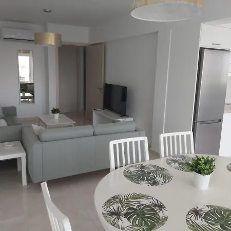 Dinglis Residences 31 Apartamento *
