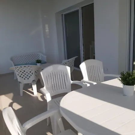Apartamento Dinglis Residences 31
