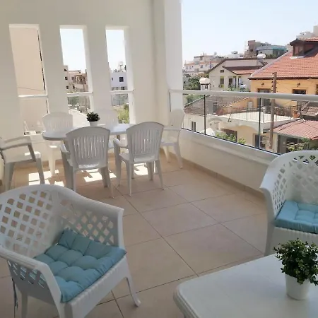 Dinglis Residences 31 Lárnaca