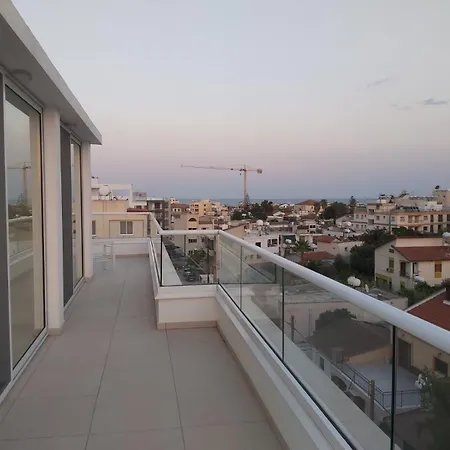 Dinglis Residences 31 Daire *