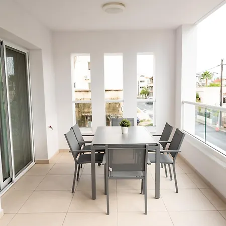 Dinglis Residences 31 Appartement *
