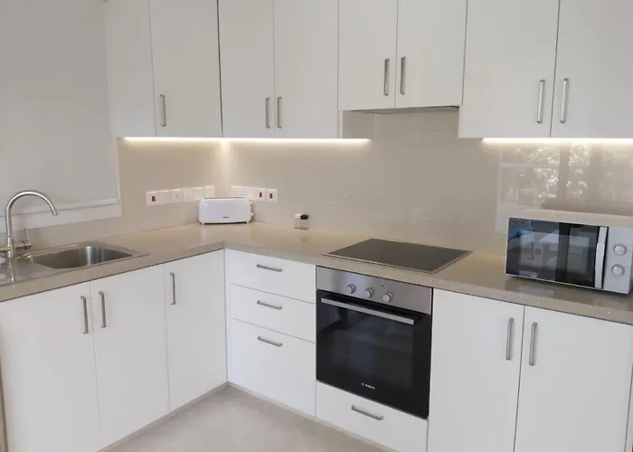 Apartament Dinglis Residences 31 *